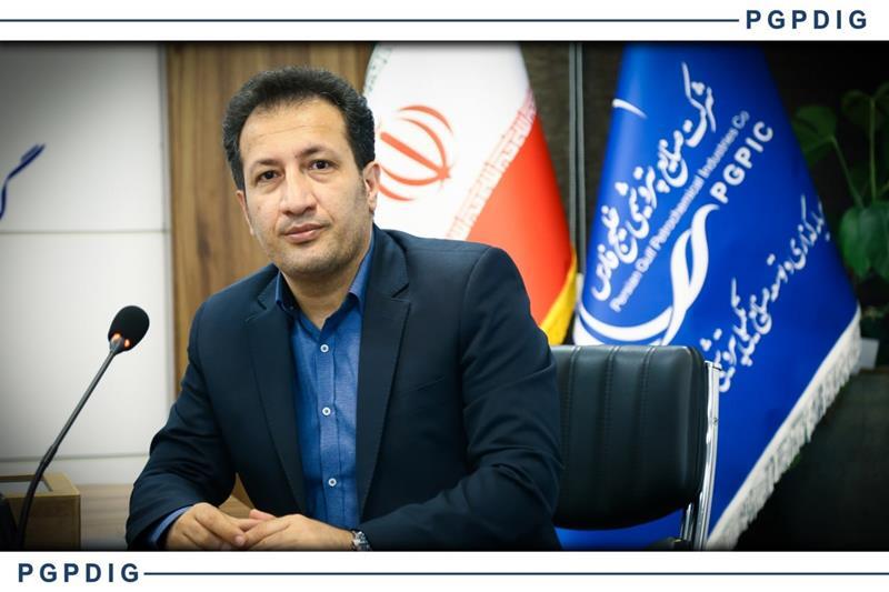 وحید نام نیک سرپرست مدیر عاملی پتروشیمی صدف شد وحید نام نیک سرپرست مدیر عاملی پتروشیمی صدف شد