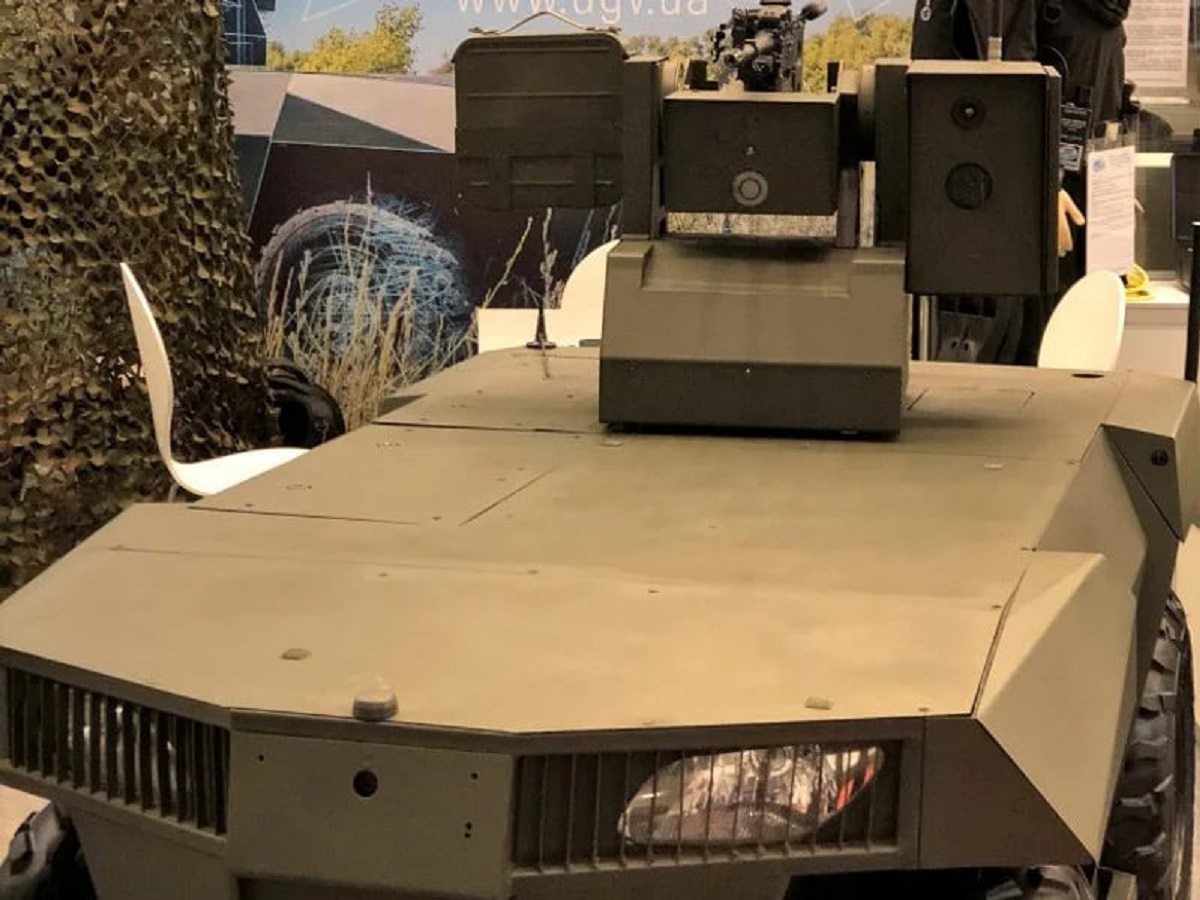 معرفی ربات نظامی Laska ۲.۰