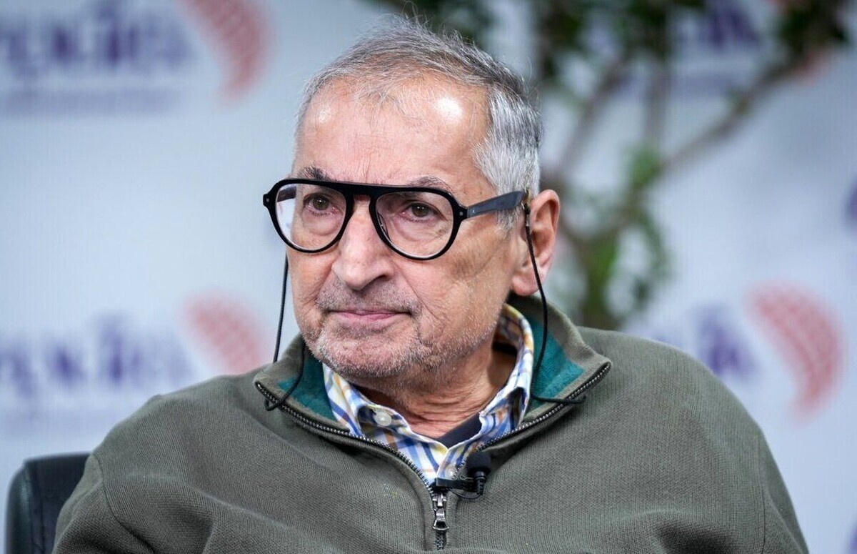 حمله تند روزنامه اصولگرا به صادق زیباکلام