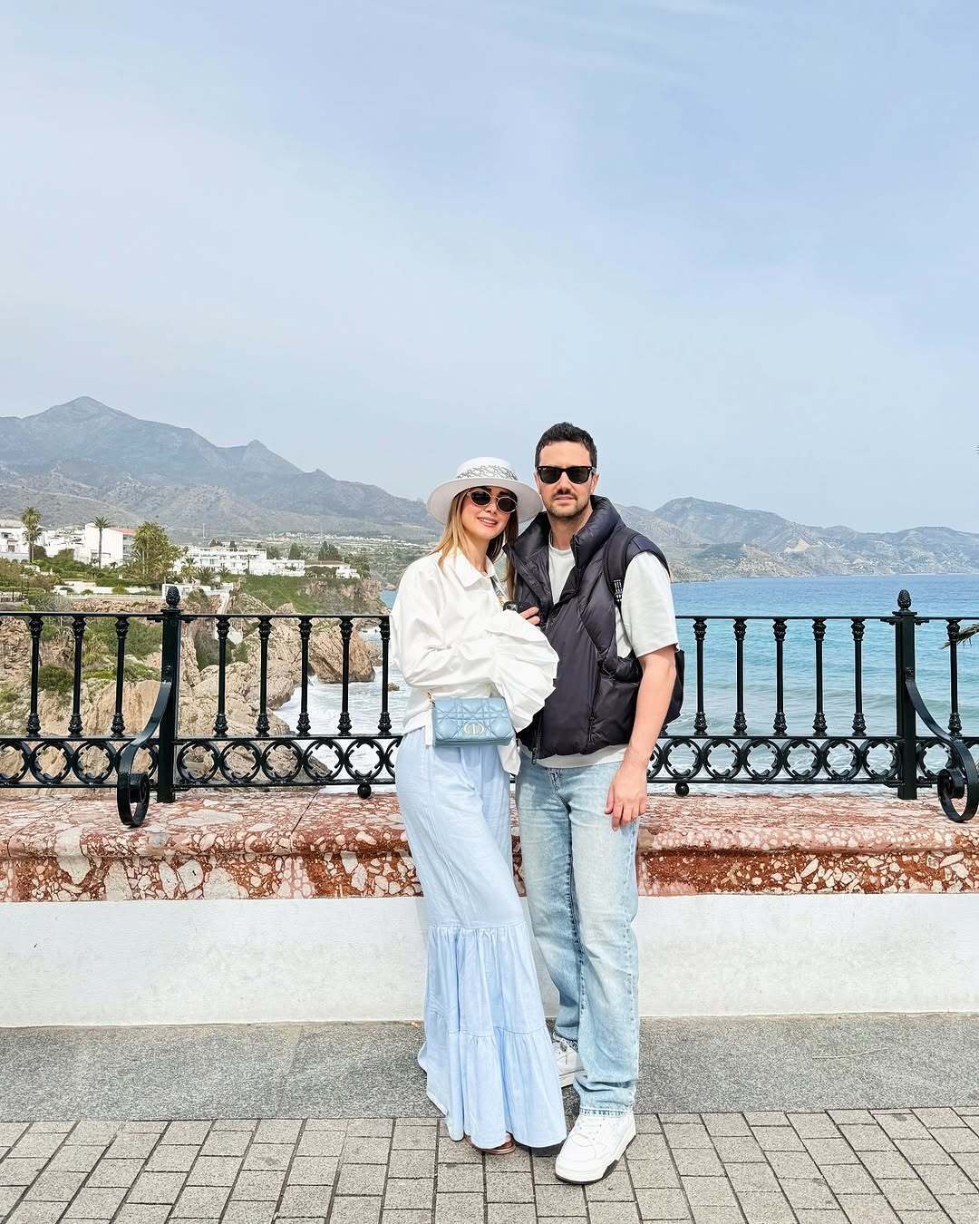 شاهرخ استخری