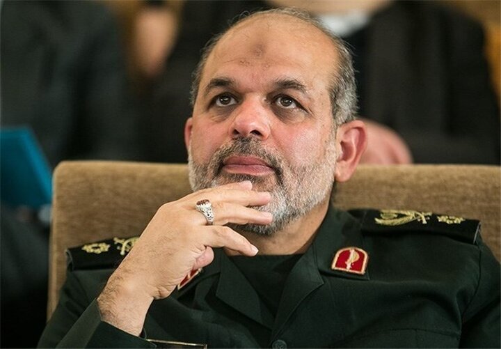 سردار احمد وحیدی کیست