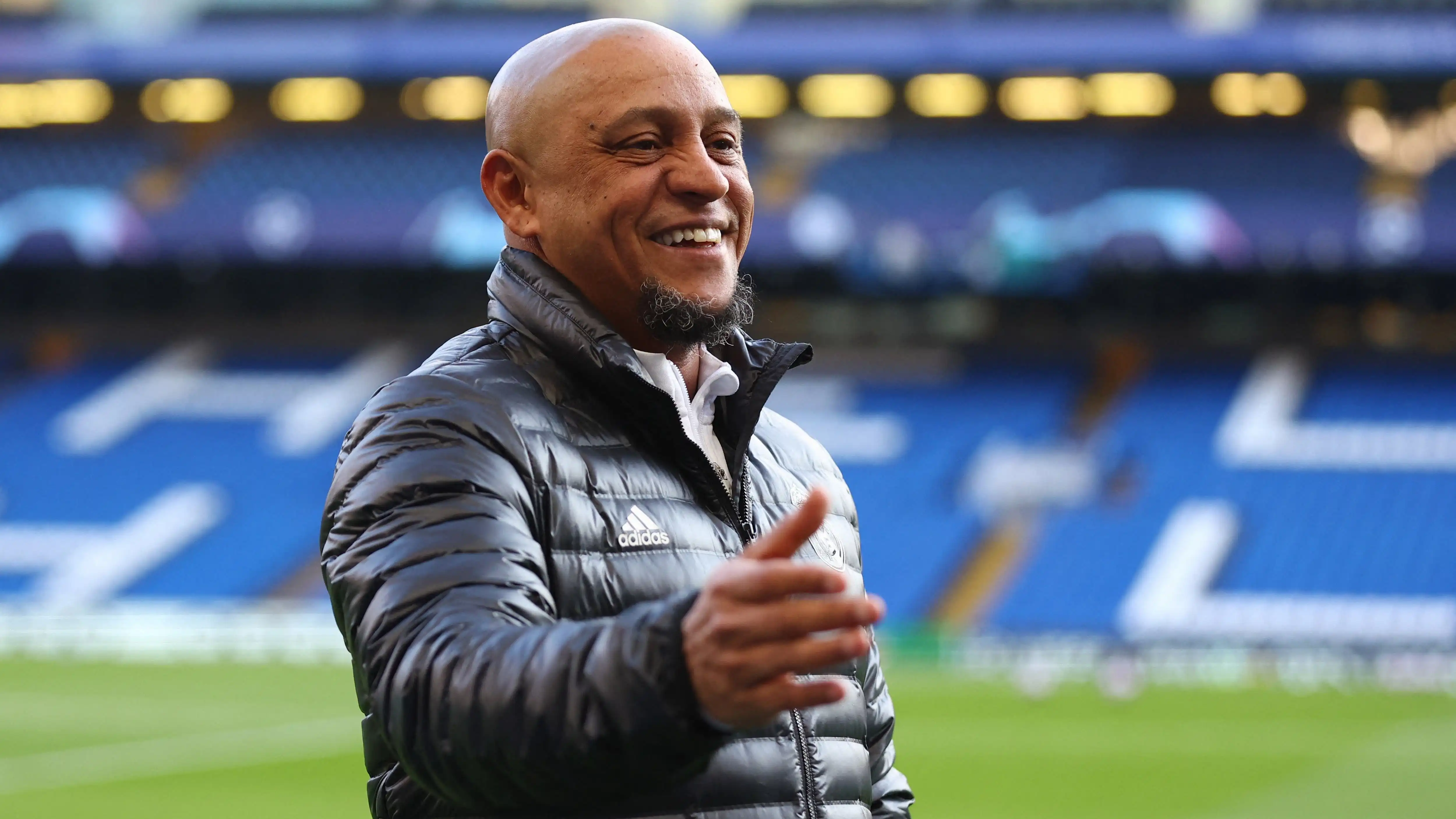 روبرتو کارلوس