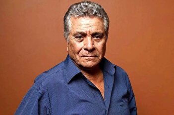 عکس/ کودکی بهروز وثوقی در کنار مادرش