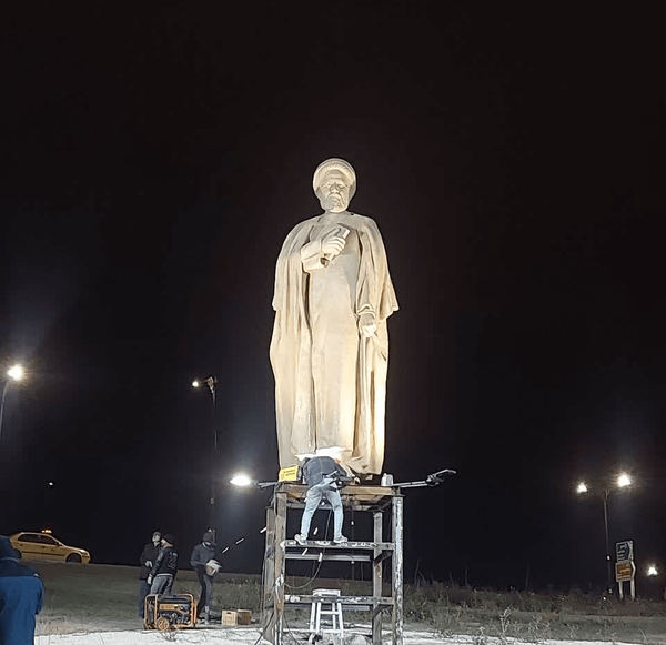 مجسمه ابرهیم رئیسی