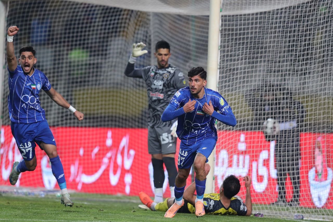 کنایه سنگین الماس استقلالی‌ها به سپاهان