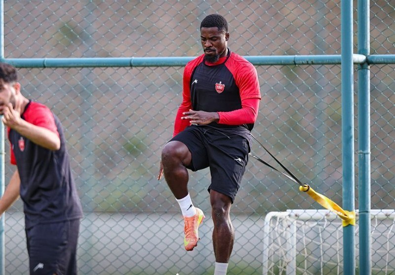 جدایی دو بازیکن از پرسپولیس قطعی شد جدایی دو بازیکن از پرسپولیس قطعی شد