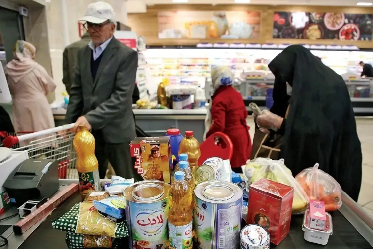 پشت‌پرده اصرار بر «سیاست اعانه‌ای» | کالا برگ ۴ میلیونی کدام درد را دوا می‌کند؟