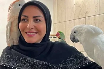 فیلم/ هدیه خاص مهمان مرد تلویزیون به المیرا شریفی‌مقدم روی آنتن زنده