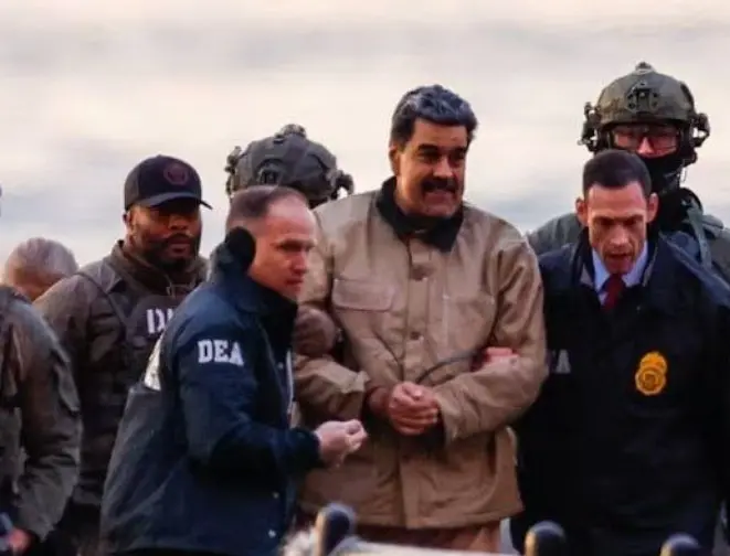 مادورو در مسیر دادگاه با حرکت خاص خود خبرساز شد