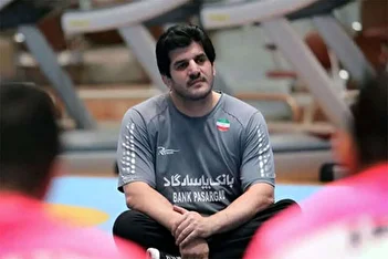 عکس/ استوری متفاوت رسول خادم درباره خاکسپاری بهرام بیضایی