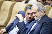 با حضور مجدد همتی در بانک مرکزی باید منتظر چه تغییراتی در نرخ ارز باشیم؟ +فیلم