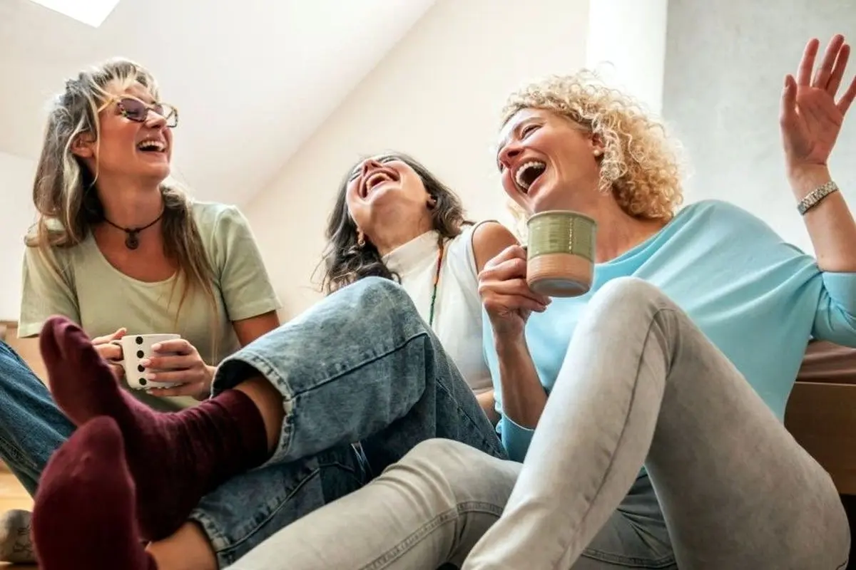 خندیدن از ته دل خطر سکته را کاهش می‌دهد