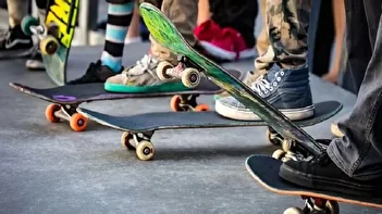 آیا می‌توان با اسکیت و اسکوتر در خیابان‌ها رفت؟ + فیلم