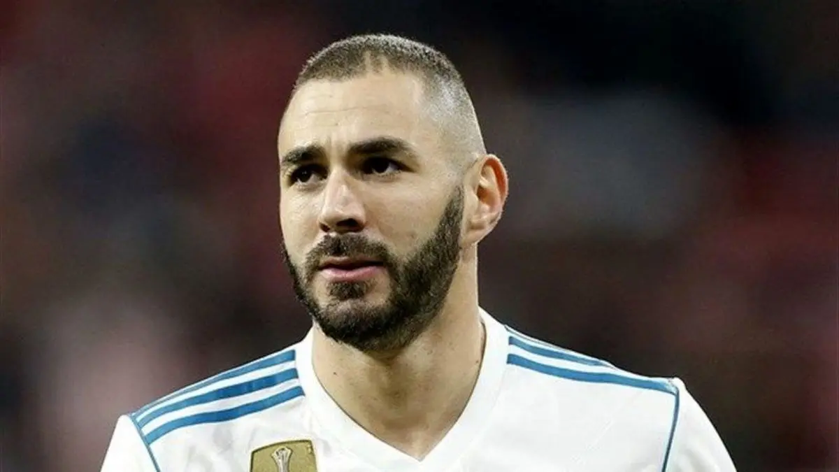 عکس/ کریم بنزما نقاشی پابلو پیکاسو را خرید