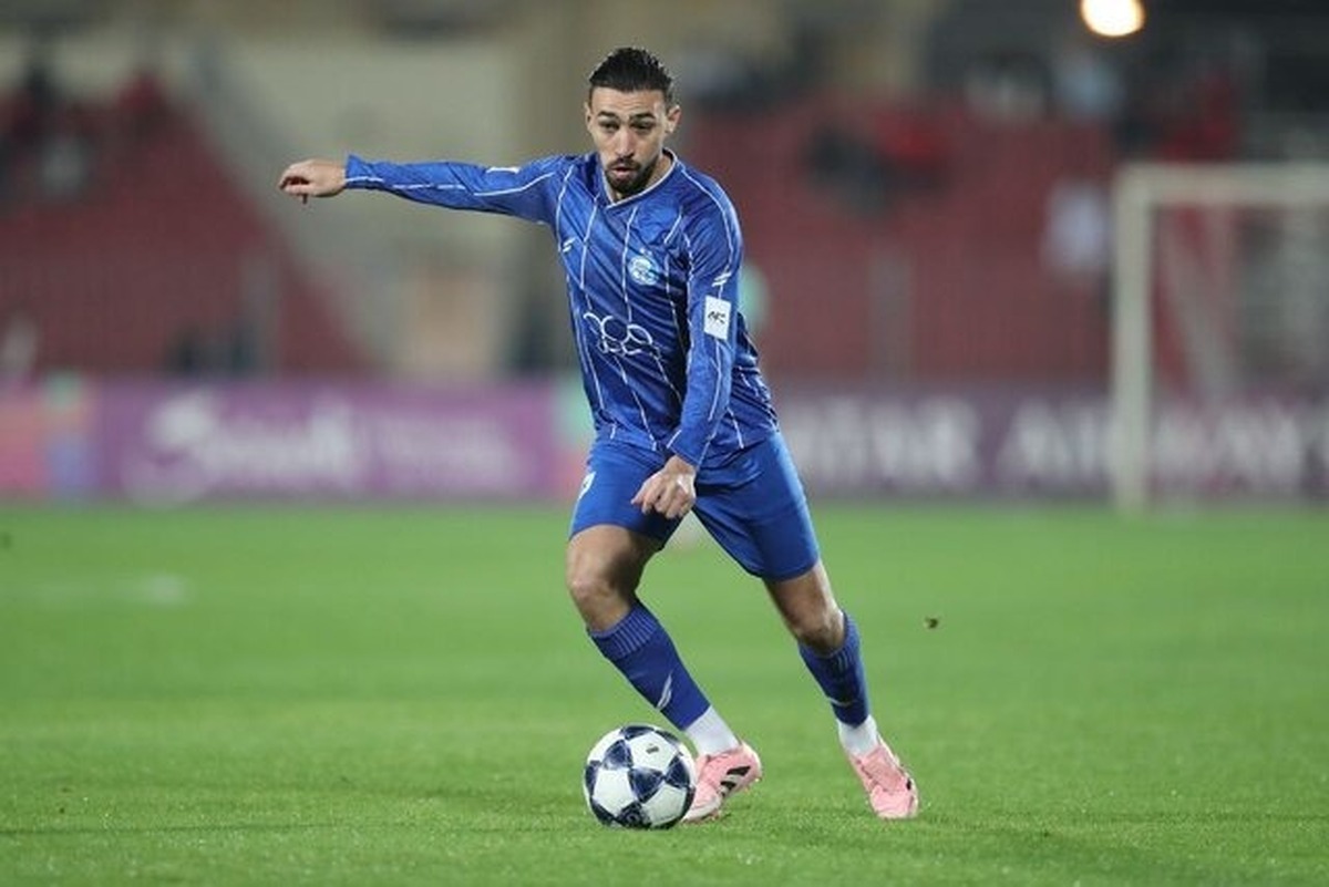 بازیکن استقلال بازیکن استقلال