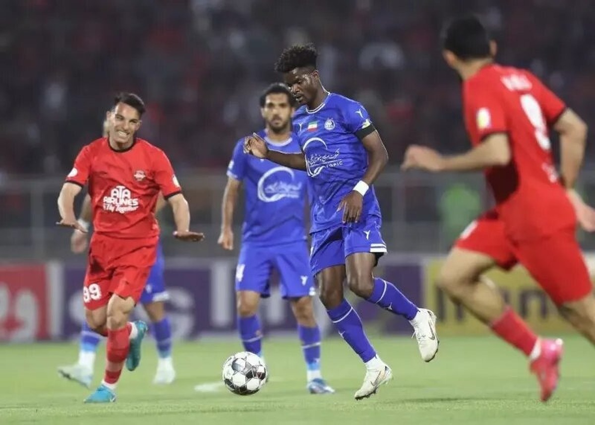 سه بازیکن تراکتور از ایران رفتند سه بازیکن تراکتور از ایران رفتند