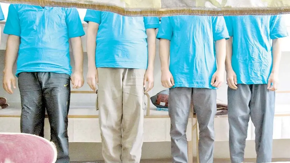 نوجوان نوجوان