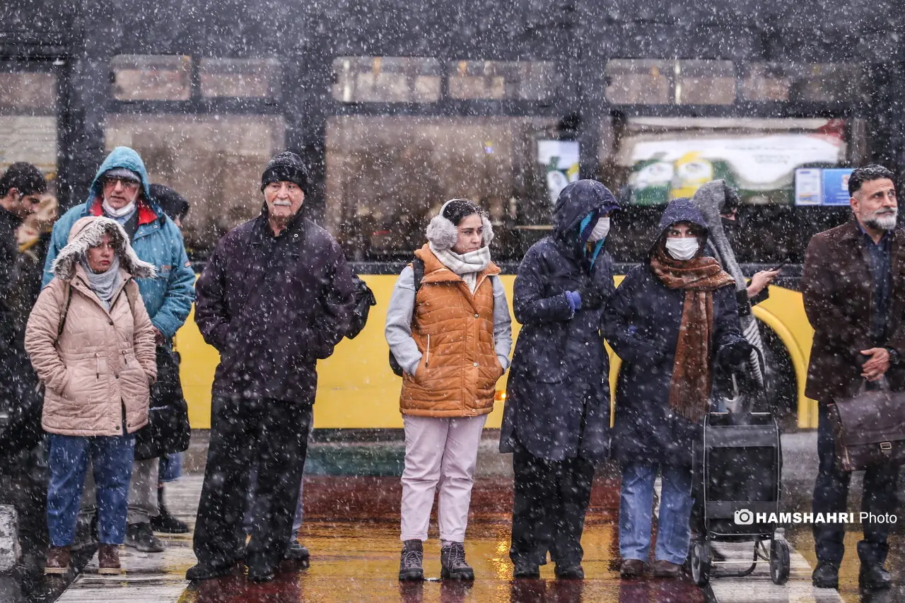 بارش برف در خیابان‌های پایتخت