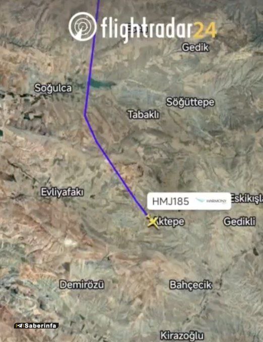 سقوط هواپیمای حامل مقامات نظامی