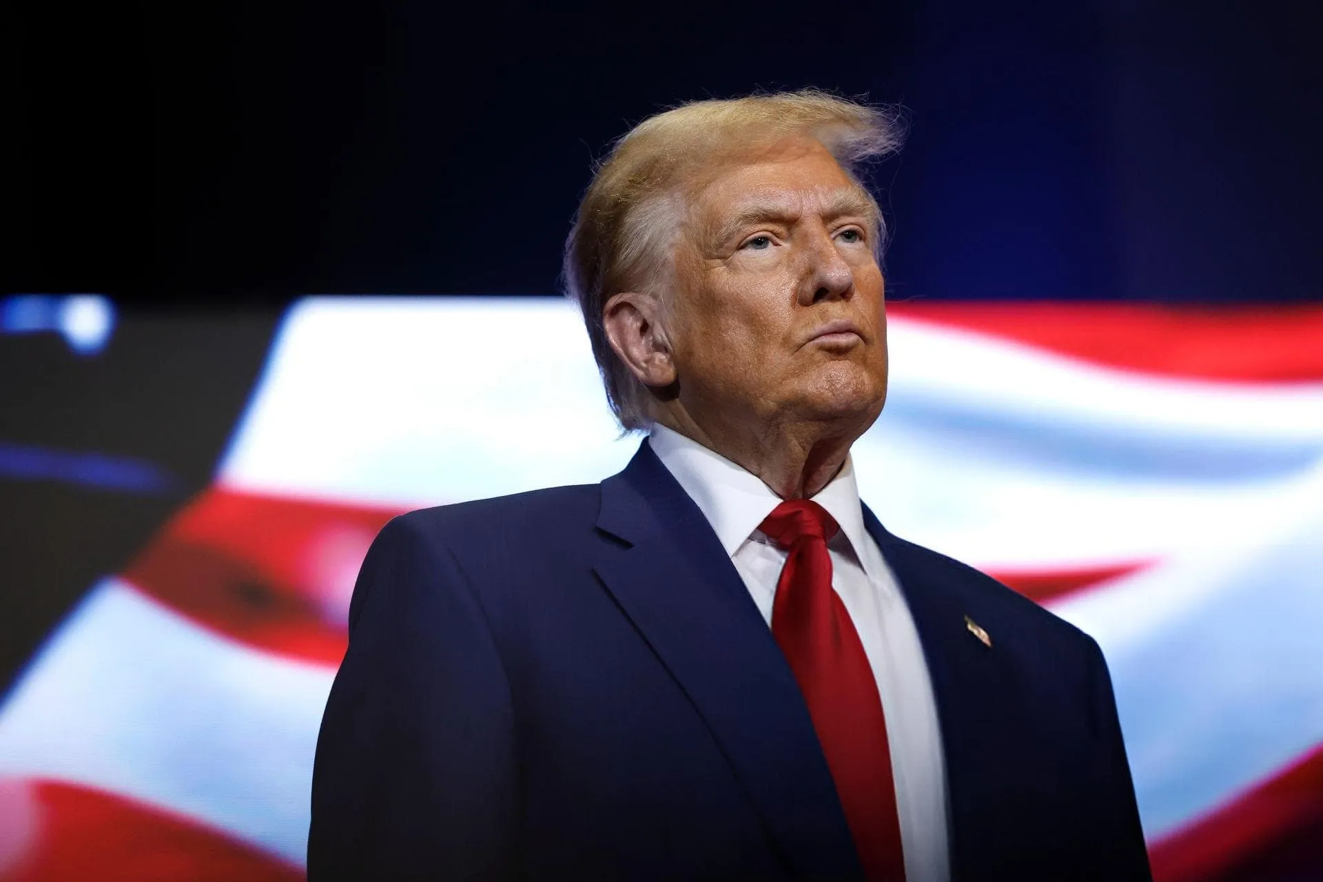 طرح بحث جایگزینی رهبری از سوی ترامپ