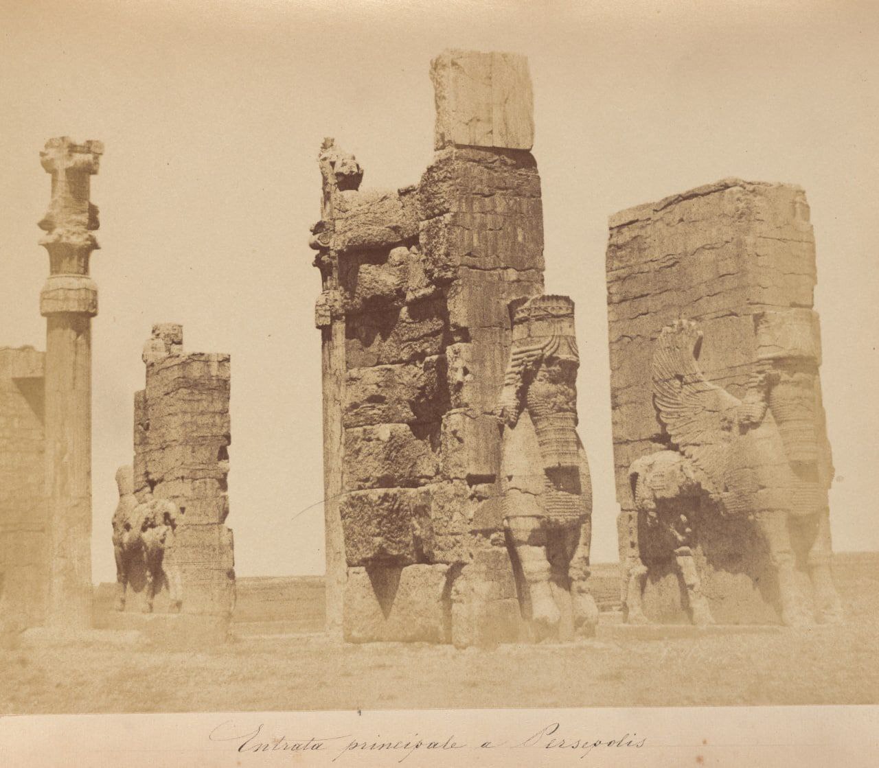 تخت‌جمشید ۱۷۰ سال پیش