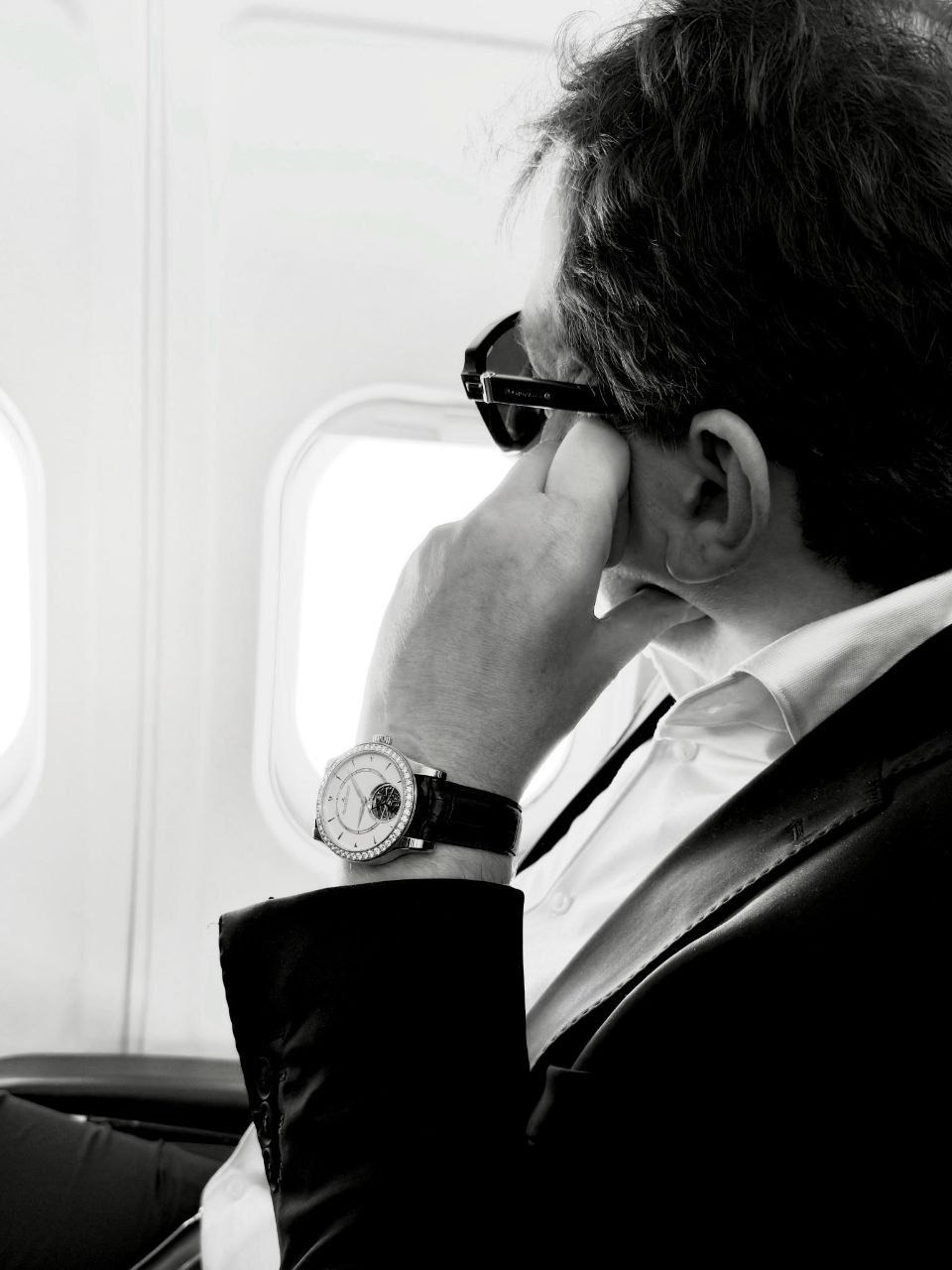 ساعت بابک زنجانی