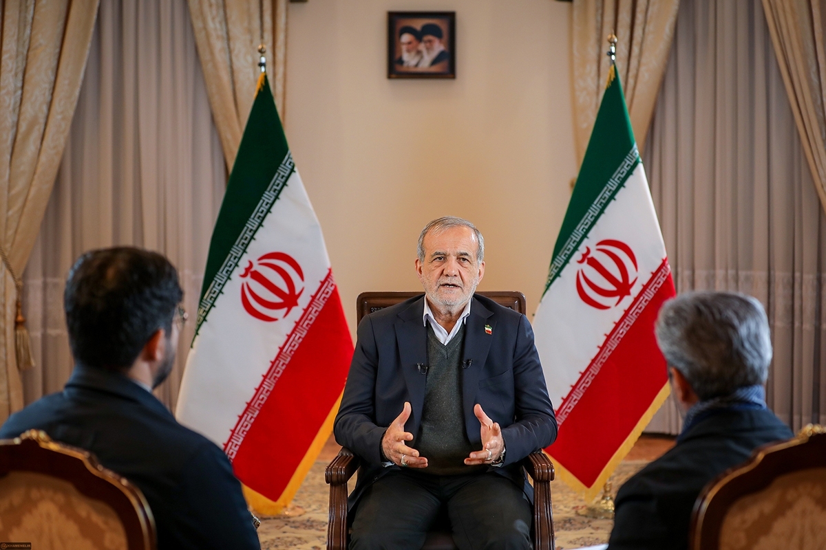 پزشکیان از برنامه ۲۰ بندی برای معیشت مردم خبر داد