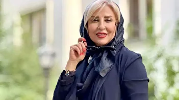 عکس/ تیپ جذاب مرجانه گلچین در جشن کریسمس