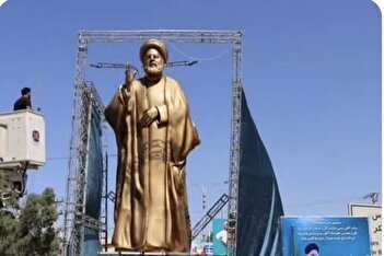 فیلم/ بلندترین مجسمه اردبیل با چهره ابراهیم رییسی رونمایی شد