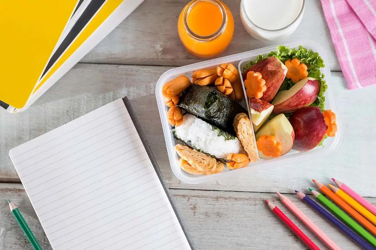 تغذیه مناسب دانش‌آموزان و دانشجویان در روزهای امتحان