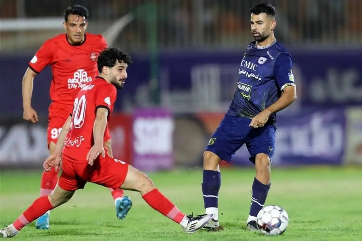 تراکتور و استقلال