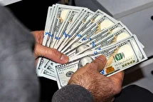 افزایش قیمت دلار، بازار‌ها را قفل کرد