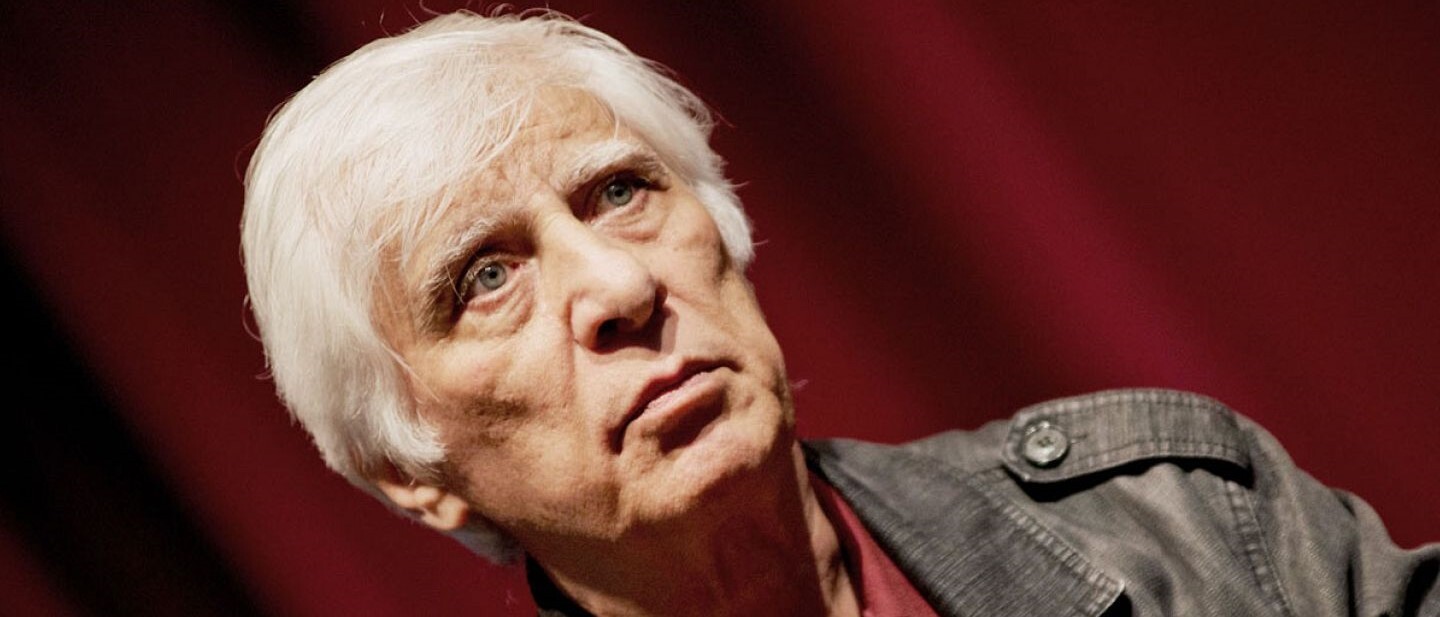 مراسم خاکسپاری بهرام بیضایی مراسم خاکسپاری بهرام بیضایی