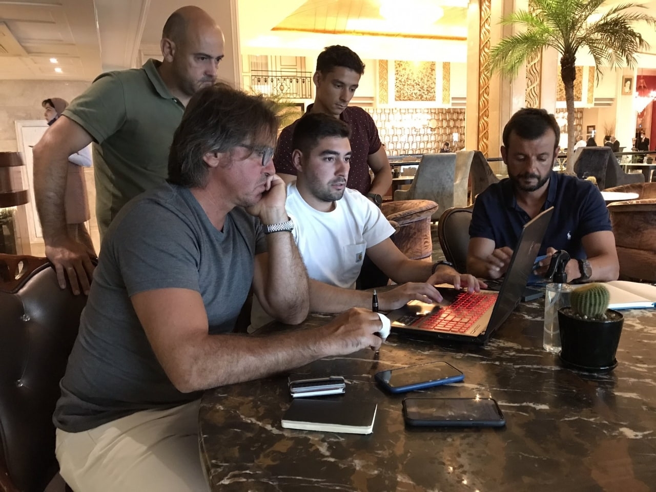 سه دستیار خارجی ساپینتو به ایران بازمی گردند