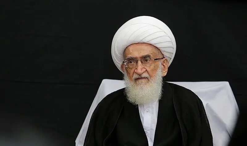 مرجع تقلید مشهور علیه این افراد حکم محارب داد