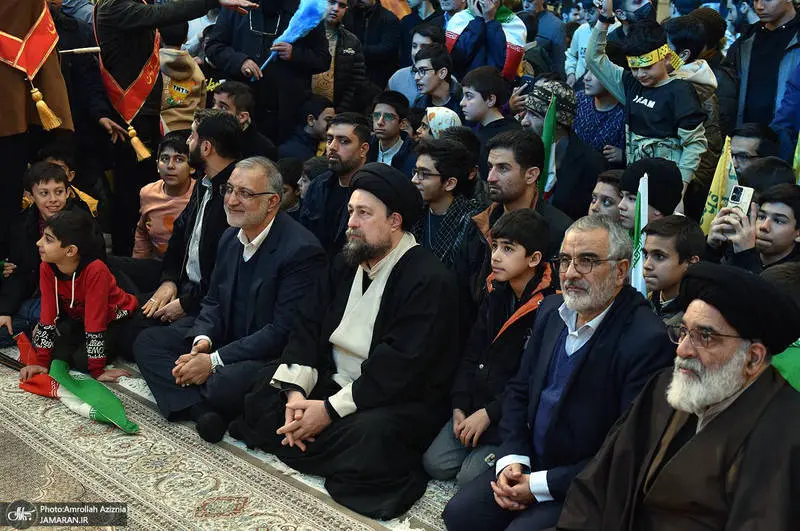 شوخی سیدحسن خمینی با یک نوجوان