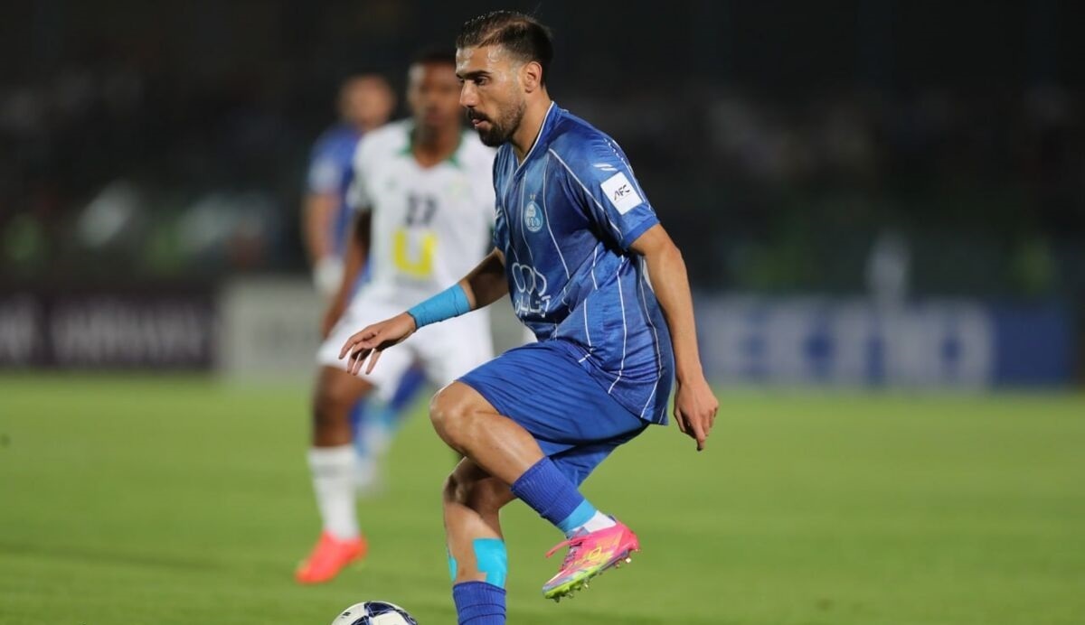 درخواست هافبک مصدوم استقلال از باشگاه درخواست هافبک مصدوم استقلال از باشگاه