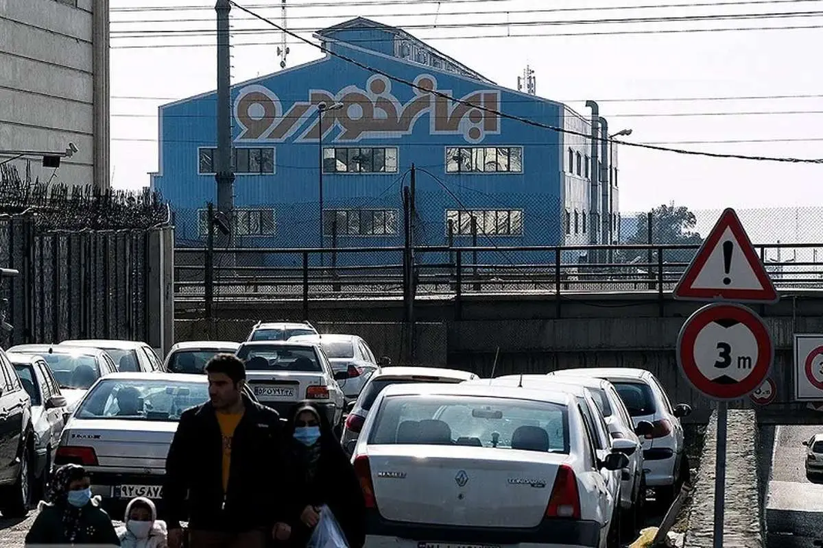 بحران در بازار خودرو بحران در بازار خودرو