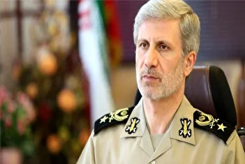 سرلشکر حاتمی: دست مان بر روی ماشه است + فیلم