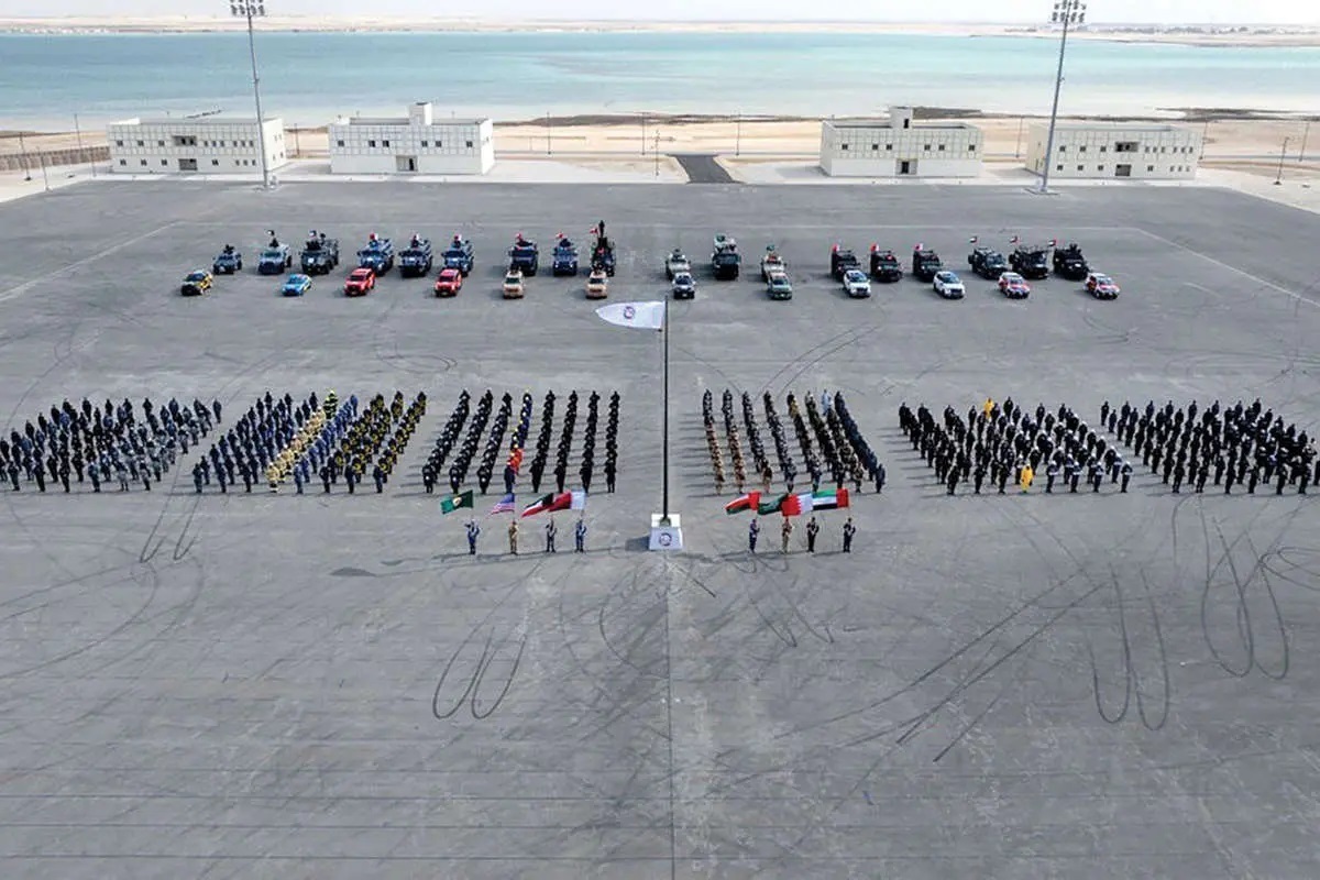 مانور نظامی در خلیج فارس