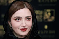 اولین عکس از بهنوش طباطبایی در گیس منتشر شد