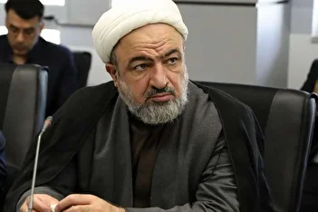 عکس/ حمله رسایی به معاون پزشکیان قبل از شروع مذاکرات ایران و آمریکا