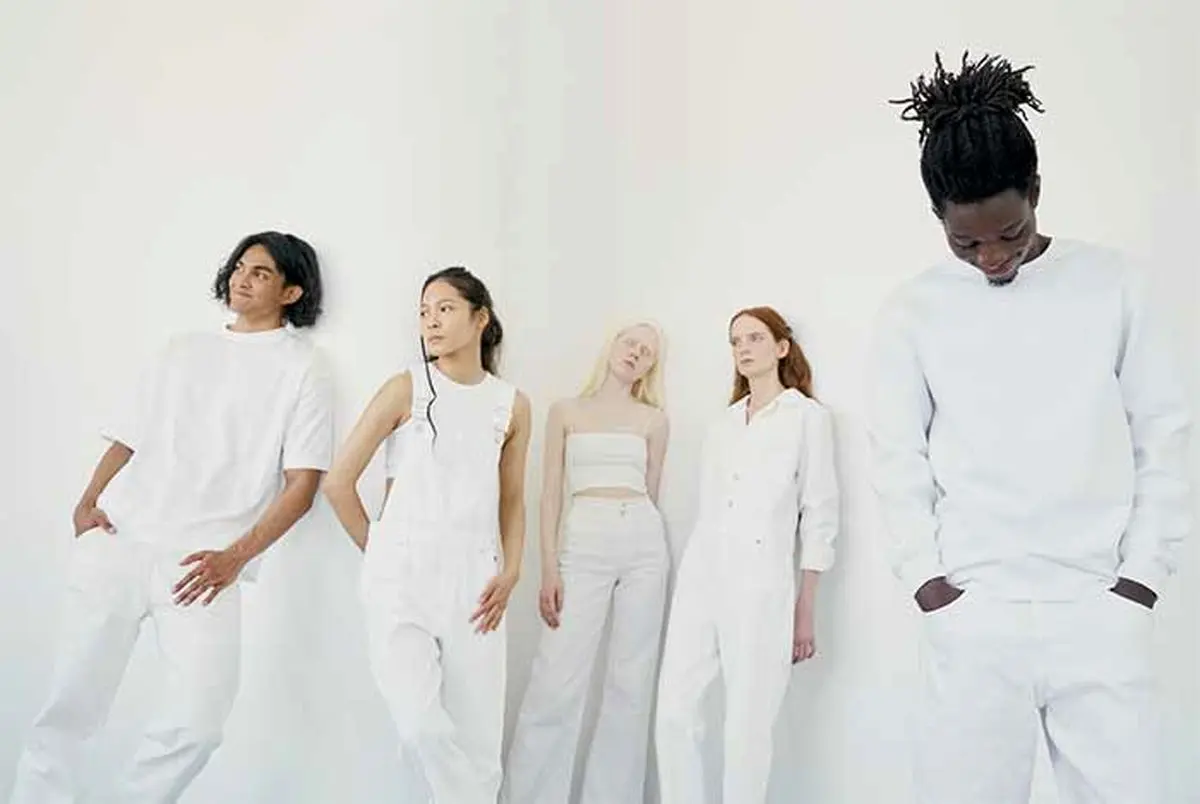 پوشیدن لباس سفید و پیام آن