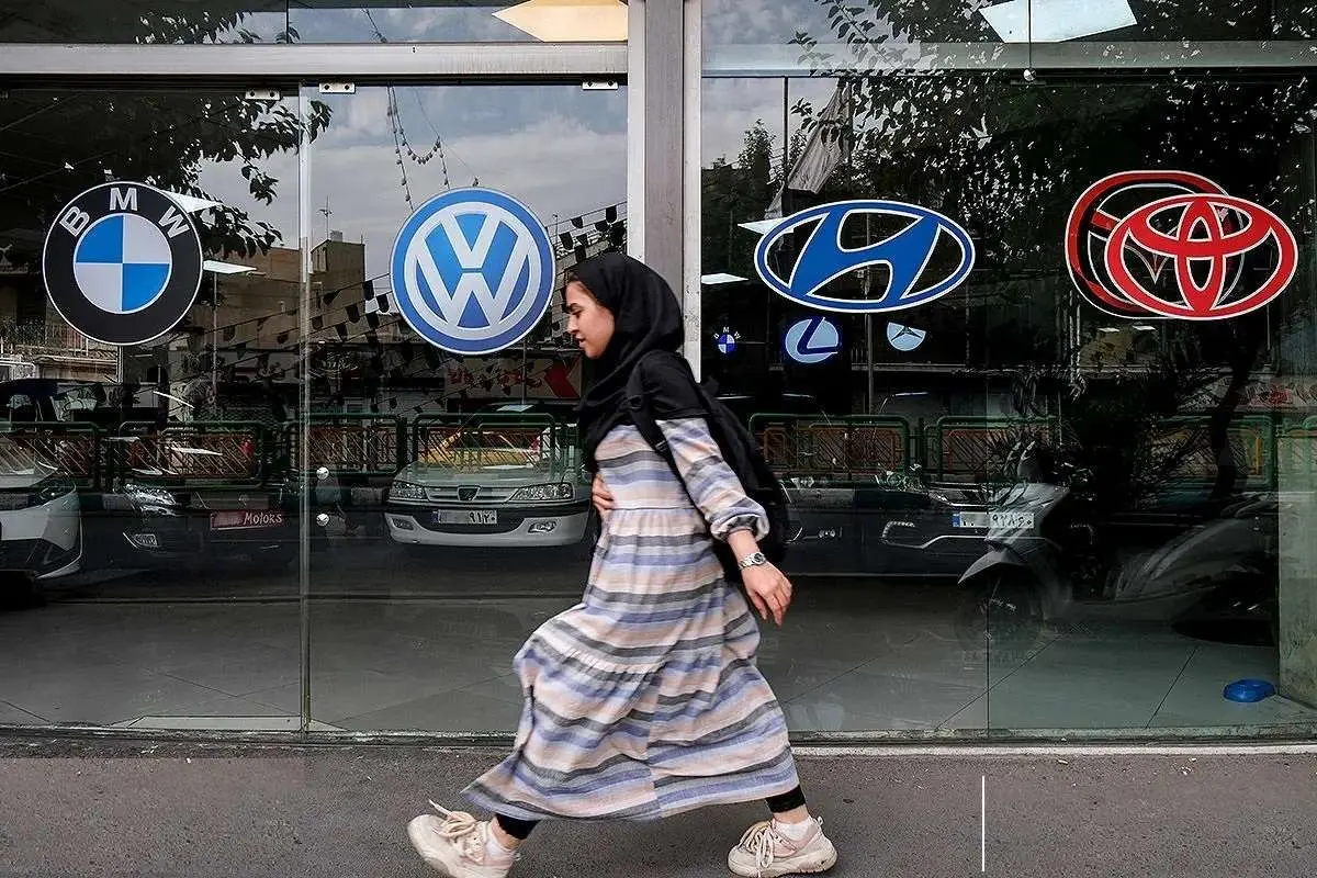 بازار خودرو داخلی و خارجی