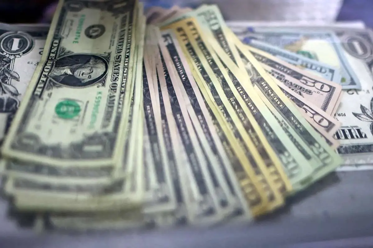 بازار دلار و مذاکرات