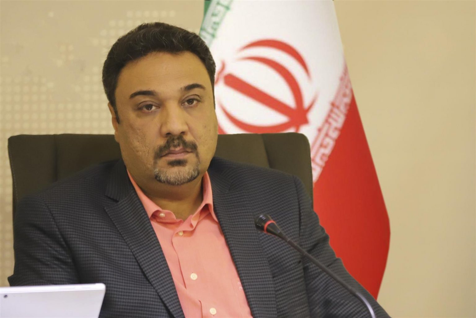 اکبر افتخاری، عضو هیأت مدیره سازمان بیمه سلامت ایران