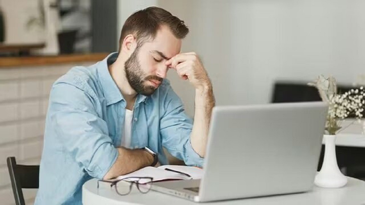 فرد بیمار سرماخوردگی