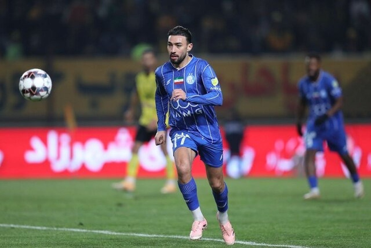 بازیکن استقلال