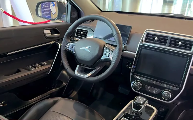 کی ام سی شدو