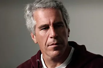 عکس/ اقامت جفری اپستین مجرم جنسی در عربستان